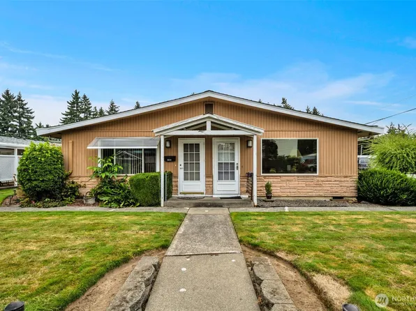 335 7th Place SE Unit 2, Puyallup, WA 98372