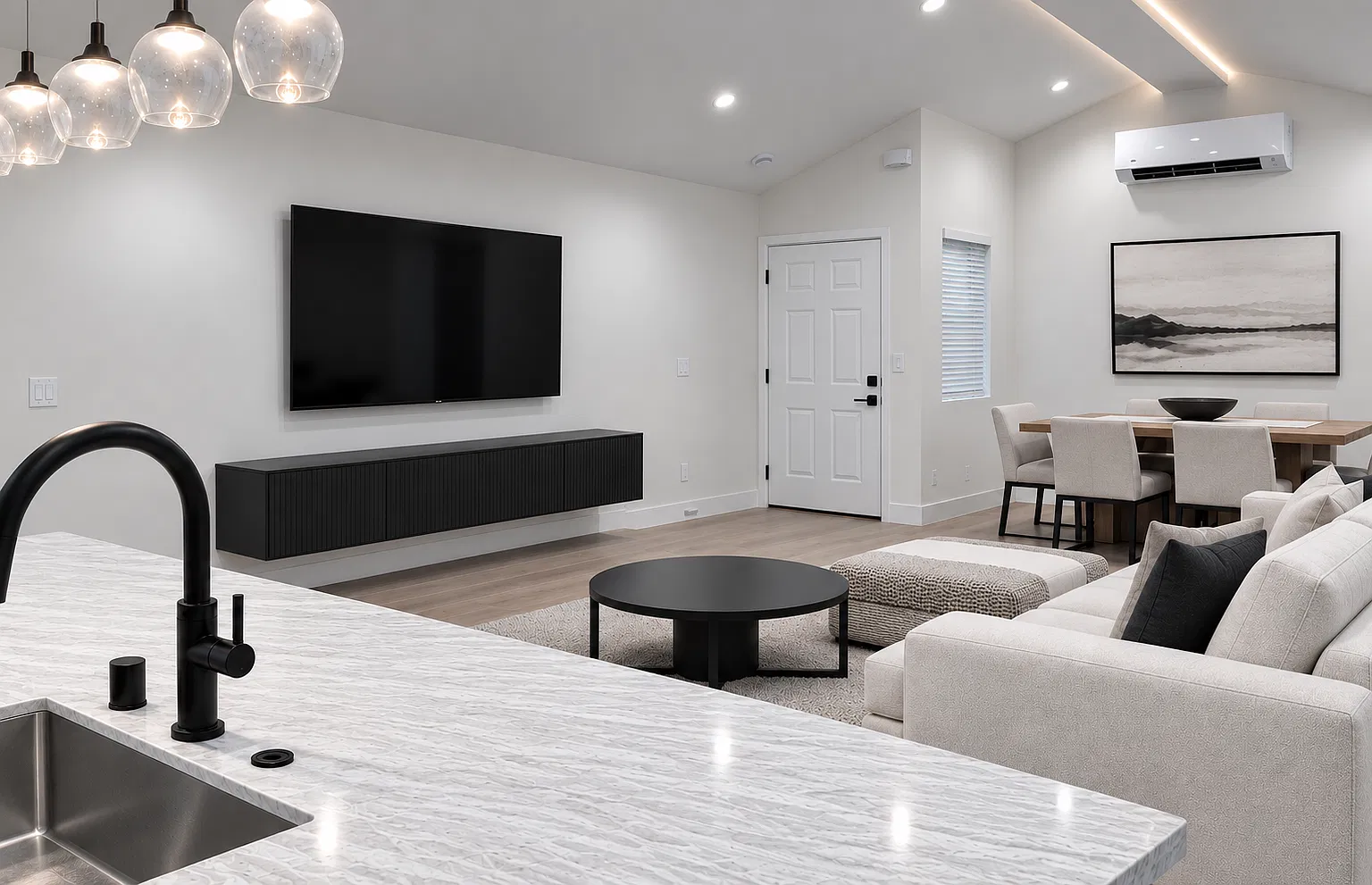 3 bed, 1200 sqft, $2,000 — Photo 4