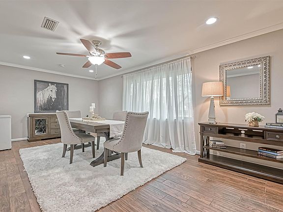 5th image of 2203 Wycliffe Dr