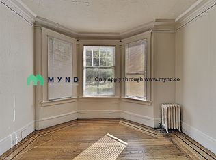 240 Grand Ave, Oakland, CA 94610
