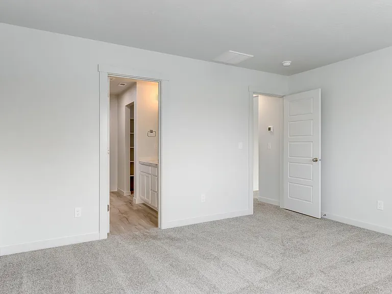 3421 W Charlene St — Photo 14
