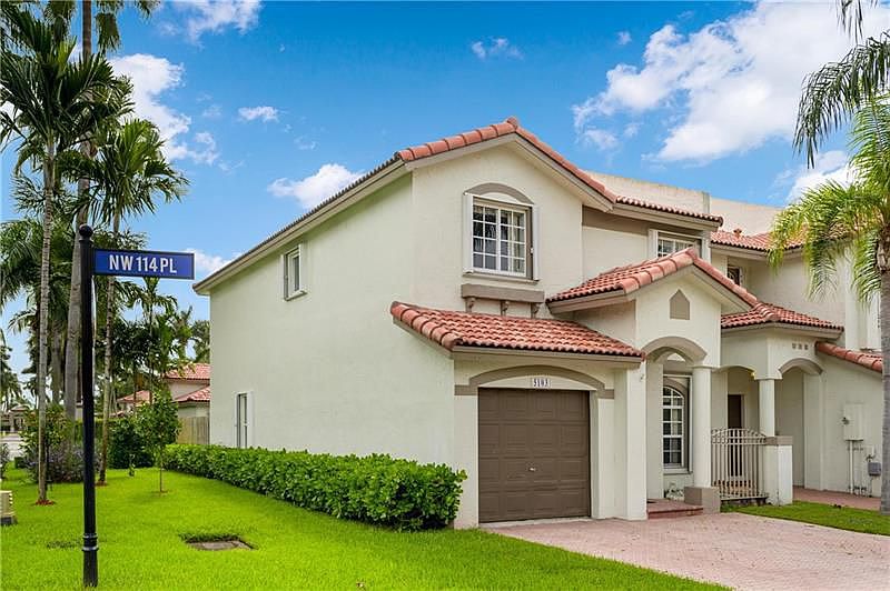 1st image of 5103 NW 114th Pl