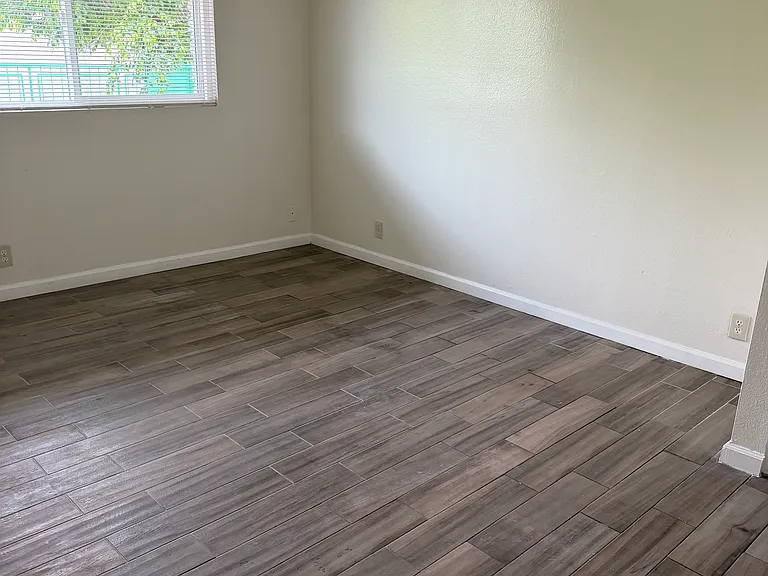 10430 Imperial Hwy #8 — Photo 10