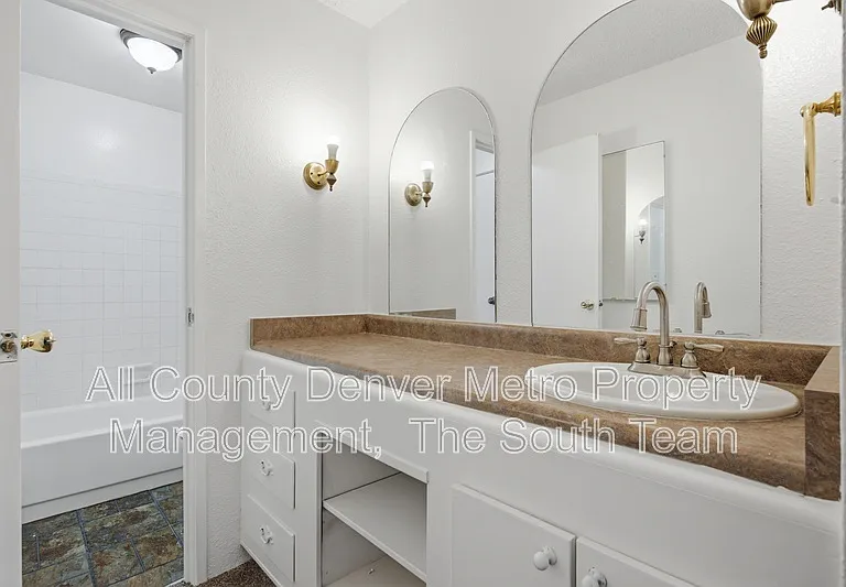 2835 S Monaco Street Pkwy #108 — Photo 25