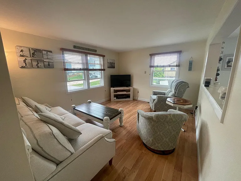 7 Silver Ripple Way — Photo 4