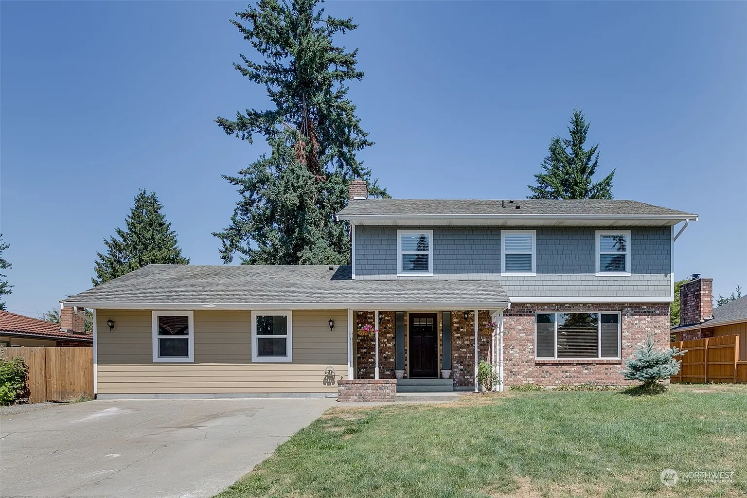 4331 108th Street NE photo 1