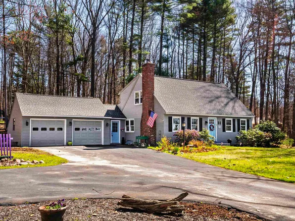 405 Deerpath Lane, Pembroke, NH 03275
