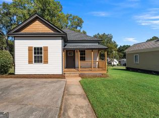 19 Allweather St, Cartersville, GA 30120