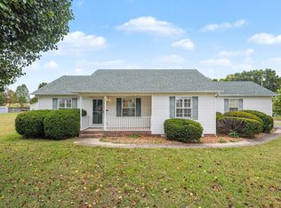 530 Winning Dr, Columbia, TN 38401