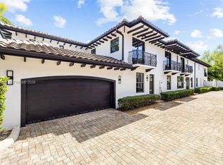 Grove Enclave Condo, Miami, FL 33133