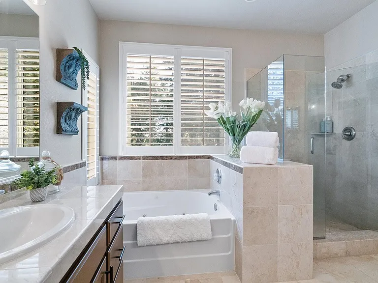 448 Silverwood Dr — Photo 43
