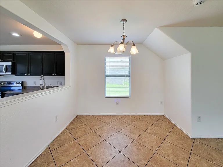 21382 Beacon Springs Ln — Photo 13