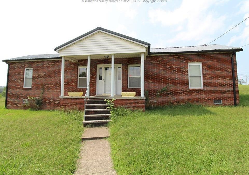 1st image of 19 Mary Jackie Ln
