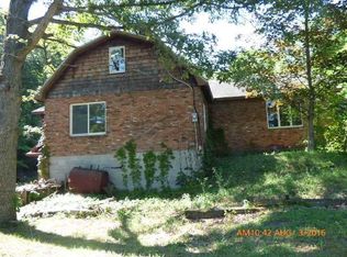 32 Fallkill Rd, Hyde Park, NY 12538