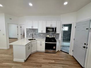 129 W 27th St #3, Bayonne, NJ 07002