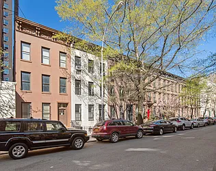 505 East 84th Street in Yorkville