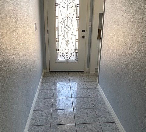 2nd image of 9585 Oakwood Ave