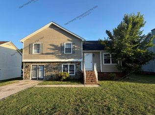 404 Mount Olive Dr, Greensboro, NC 27406