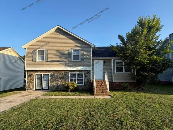 404 Mount Olive Dr, Greensboro, NC 27406