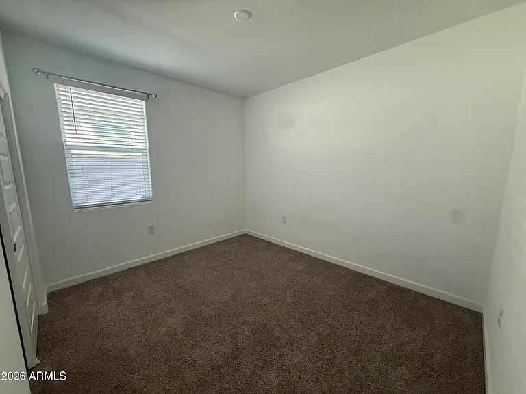 1723 W Sombra Ave — Photo 10