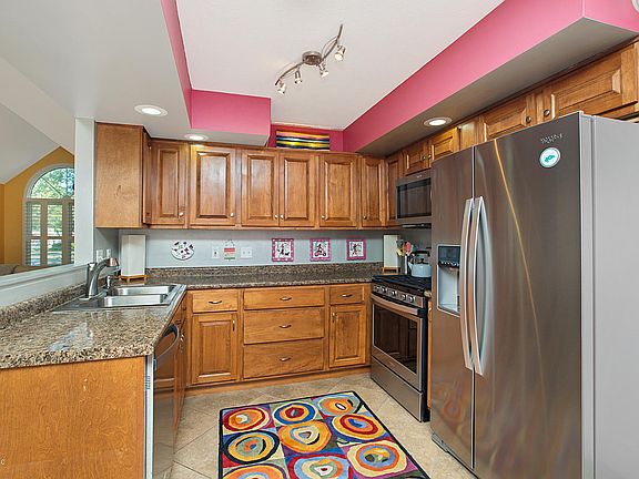 4th image of 21375 Sail Bay Dr