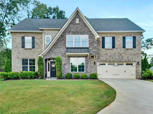 606 Creekside Bluff Ct, Simpsonville, SC 29681