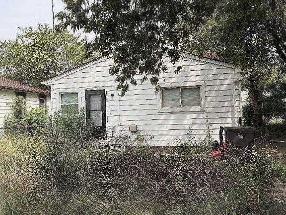 2nd image of 19782 Nicke St