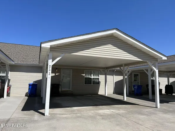 233 Olympia Dr, Alcoa, TN 37701
