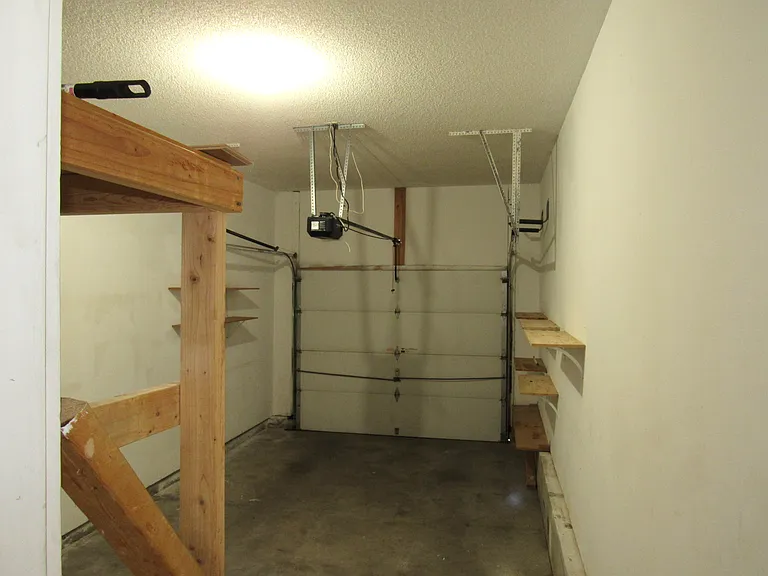 15146 Glenwood Ave #15146 — Photo 19