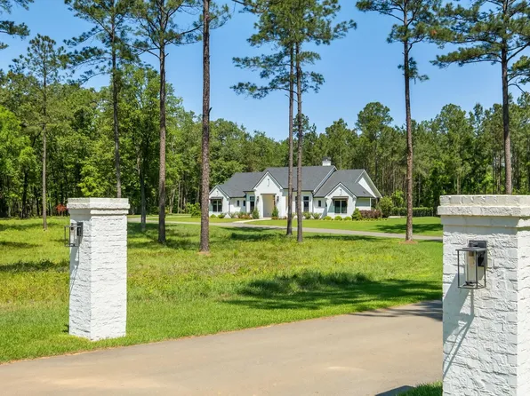 8121 Proctor Rd, Tallahassee, FL 32309