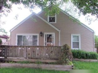 7018 W 74th St, Chicago, IL
