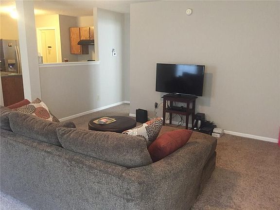 5th image of 2142 Cedarmill Dr