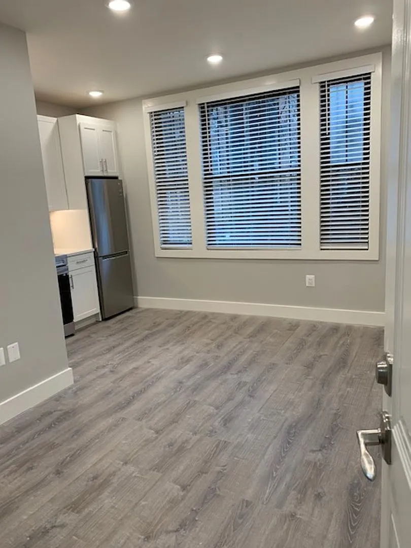 1749 T St NW — Photo 1