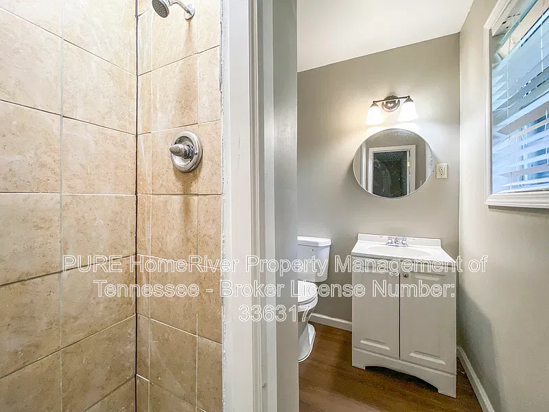 3 bed, 2.0 bath, 1376 sqft, $1,375 — Photo 3
