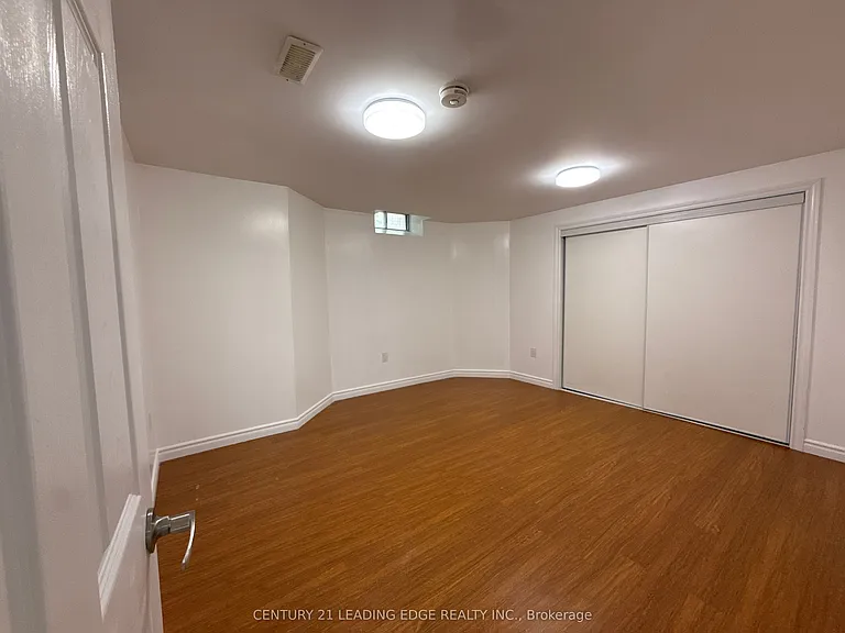 24 Wigston Ct #LOWER — Photo 18