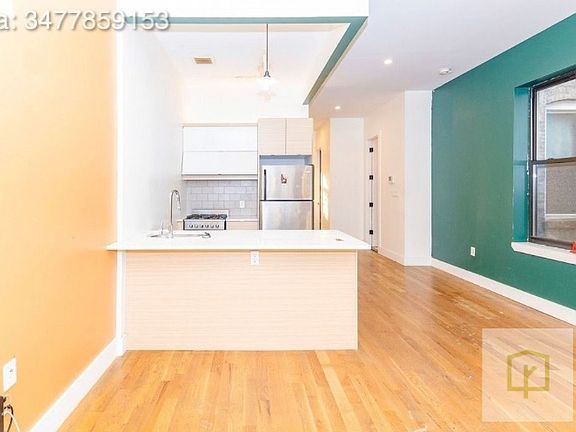 3rd image of 1556 Greene Ave #1G