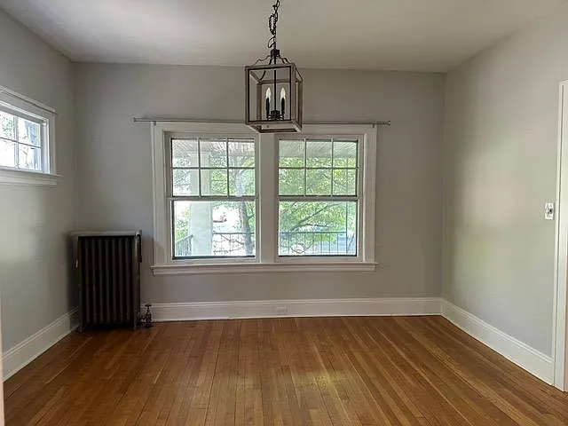 2433 Woodmere Dr — Photo 25