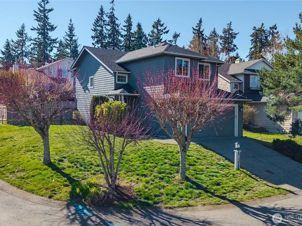 11003 Pansy Place NW, Silverdale, WA 98383