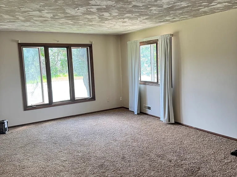 12942 Radisson Rd NE — Photo 6
