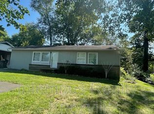 3110 Sanderson Rd, Knoxville, TN 37921