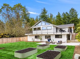 9605 41st Ave SW, Seattle, WA 98136