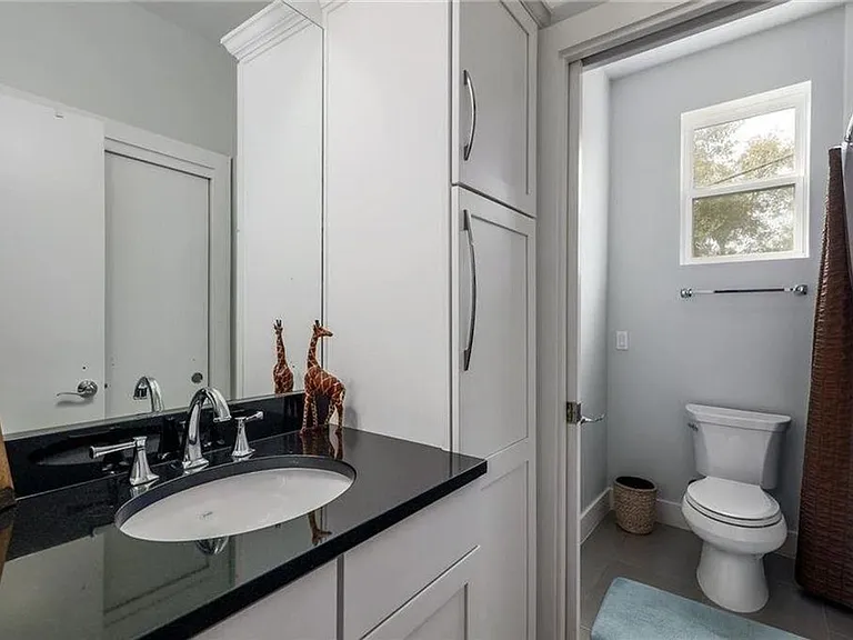 1110 Concordia Ave — Photo 18