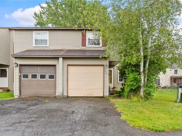 5444 Borgase Ln, Clay, NY 13041