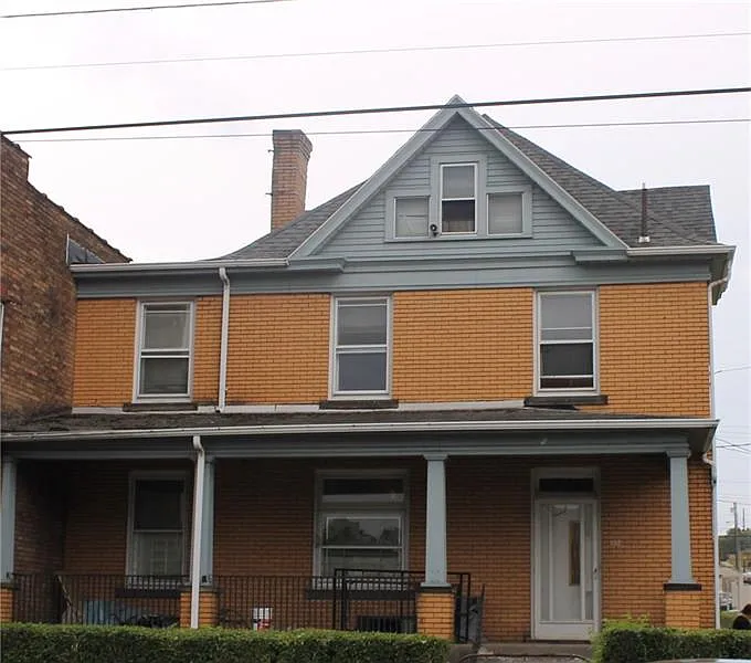 452 Waddell Ave photo 1