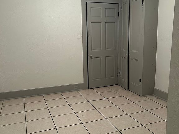 4th image of 4023 N Claiborne Ave