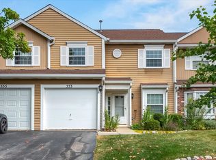 553 Ascot Ln #553, Streamwood, IL