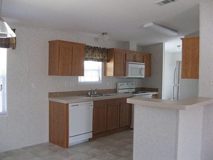 2nd image of 36107 Citrus Blvd