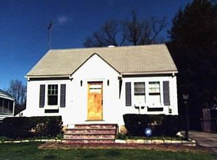 29 Cedarcrest Pl, Norwalk, CT 06854