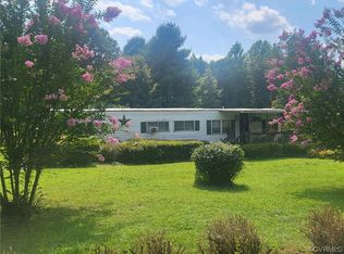 343 Liberty Rd, New Canton, VA 23123