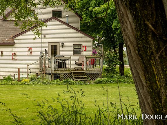 2nd image of 2105 Cleveland St